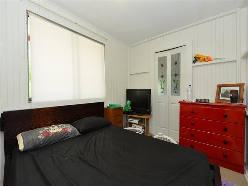 12574 New England Highway, Top Camp QLD 4350