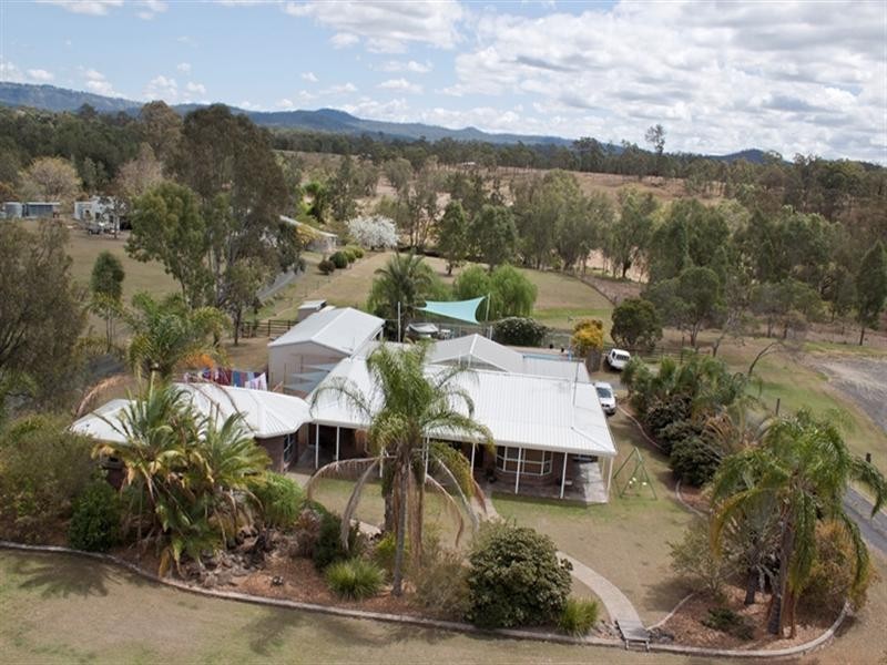 72 Gatton Creek Road, Withcott QLD 4352