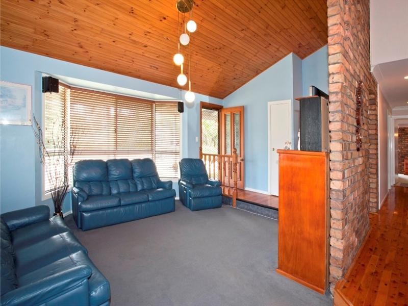 72 Gatton Creek Road, Withcott QLD 4352