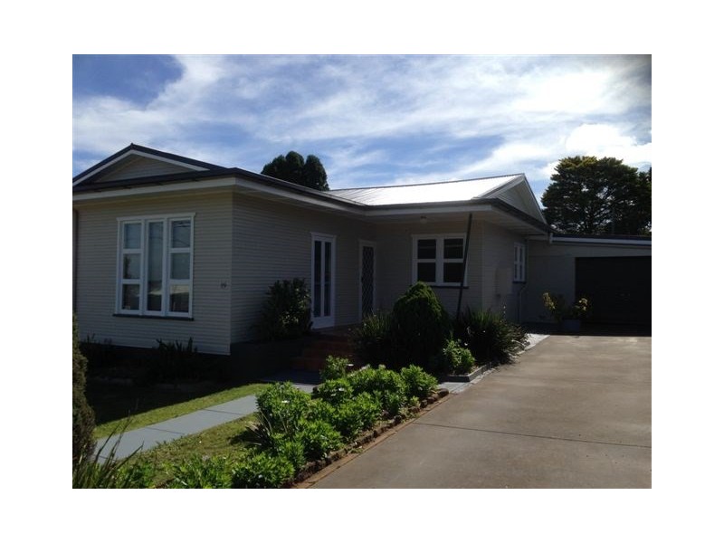 19 South Street, Rangeville QLD 4350