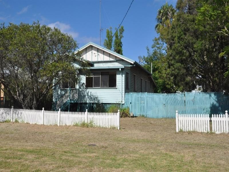 231a Mackenzie Street, Centenary Heights QLD 4350