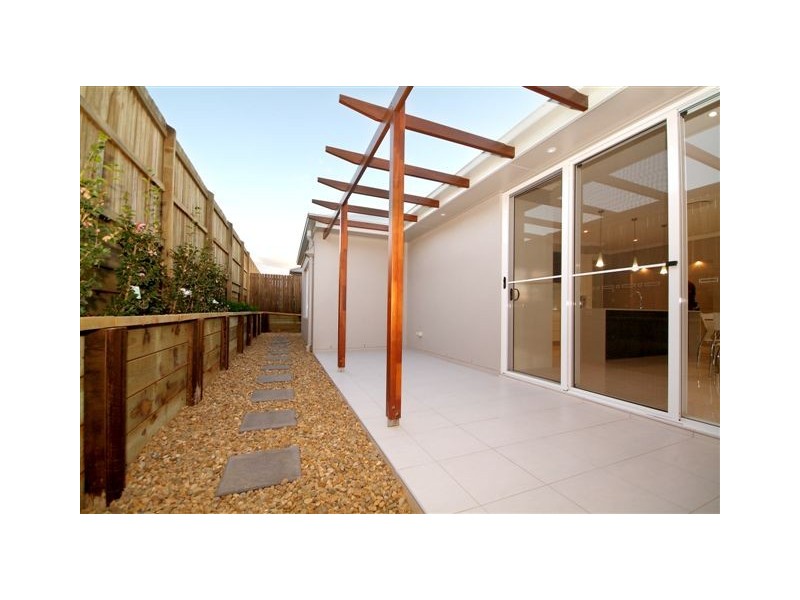 2 Quail Street, Rangeville QLD 4350