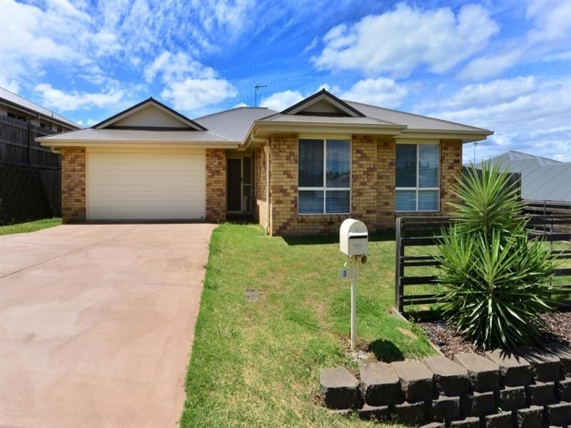 3 Dixon Court, Wilsonton Heights QLD 4350