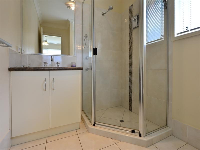 3 Dixon Court, Wilsonton Heights QLD 4350