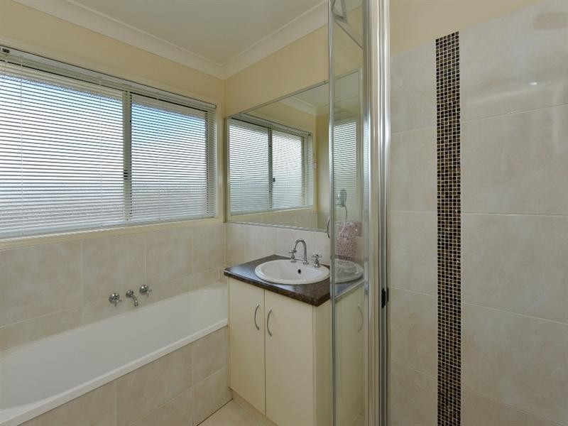 3 Dixon Court, Wilsonton Heights QLD 4350