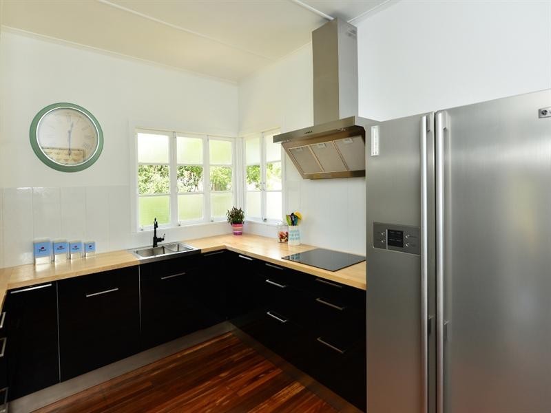 13 Catherine Crescent, Kingsthorpe QLD 4400