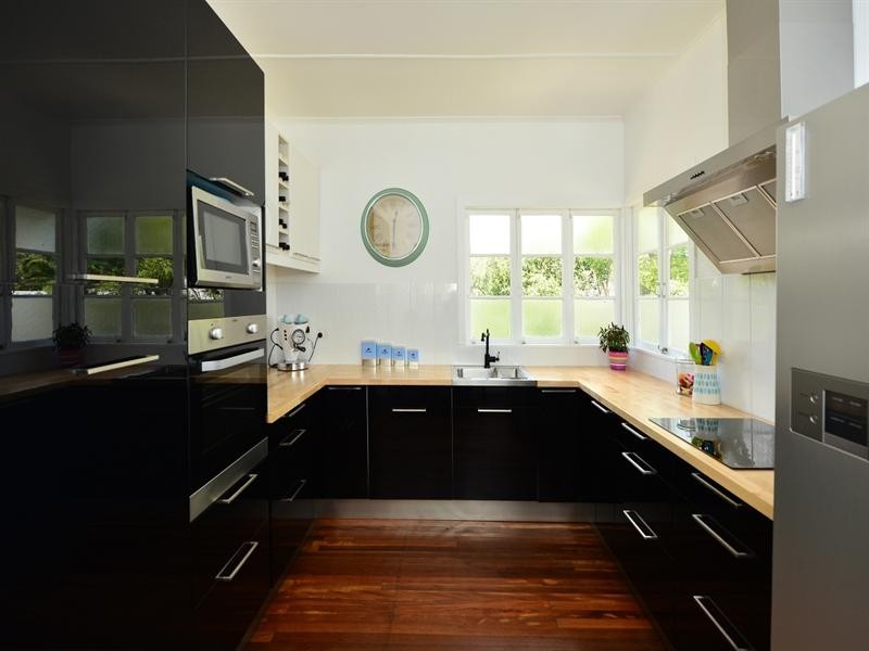 13 Catherine Crescent, Kingsthorpe QLD 4400