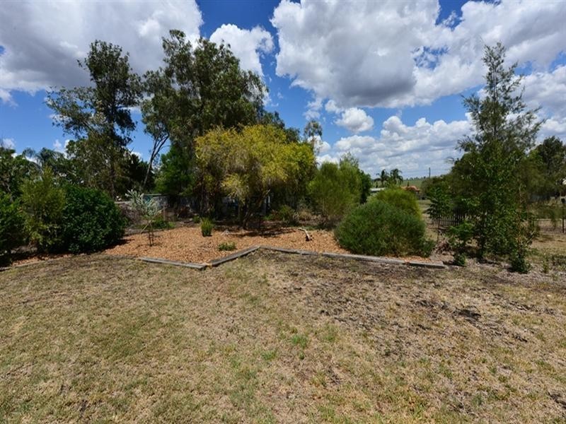 13 Catherine Crescent, Kingsthorpe QLD 4400