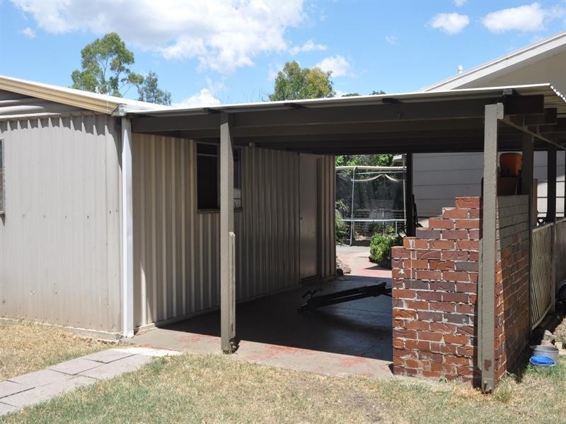 9 Queen Street, Kingsthorpe QLD 4400
