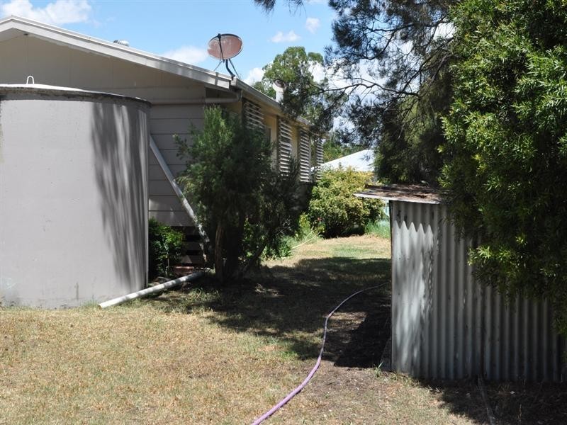 9 Queen Street, Kingsthorpe QLD 4400
