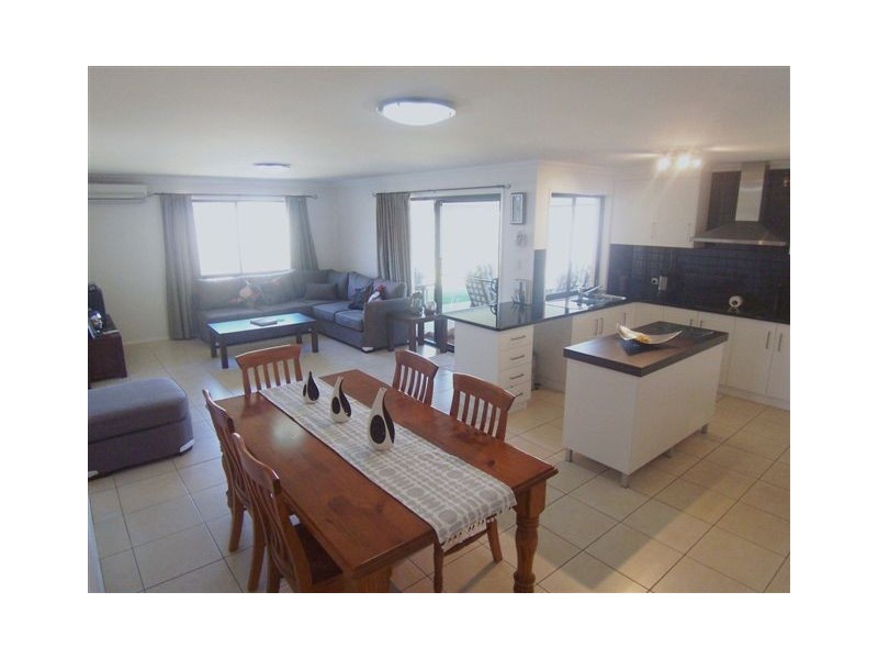 40 Nioka Drive, Highfields QLD 4352