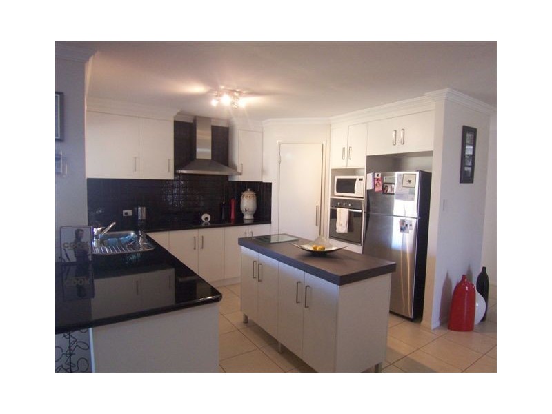 40 Nioka Drive, Highfields QLD 4352