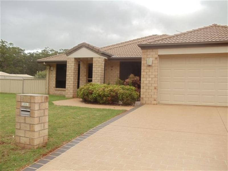 31 Polzin Street, Highfields QLD 4352