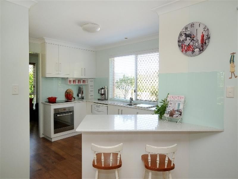 13 Skyline Drive, Blue Mountain Heights QLD 4350