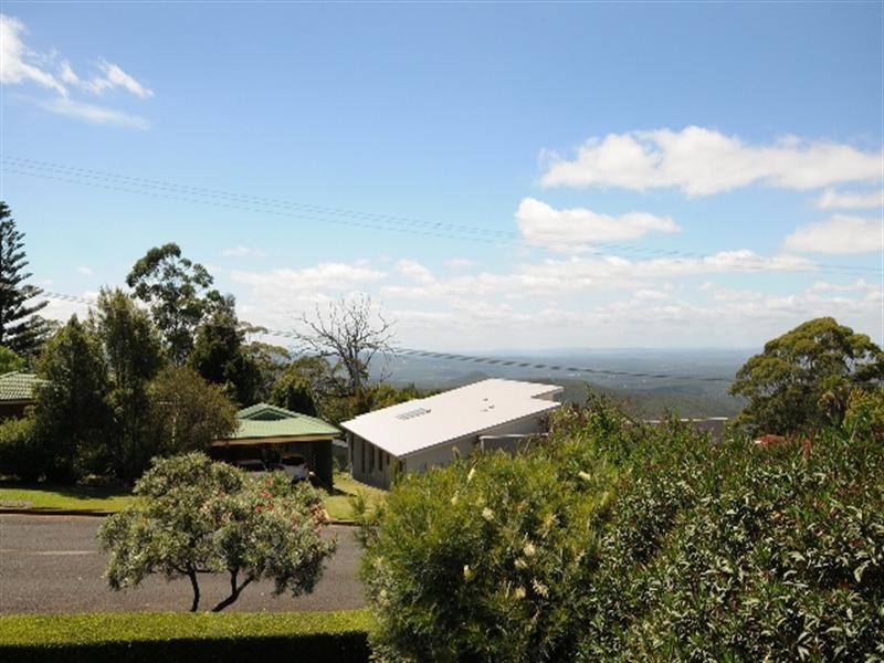 13 Skyline Drive, Blue Mountain Heights QLD 4350