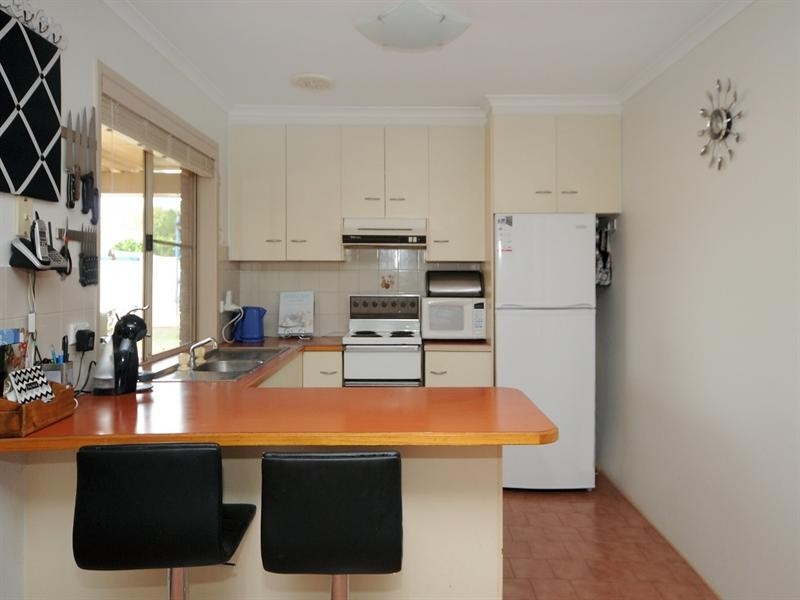 12 Hoffman Street, Kearneys Spring QLD 4350