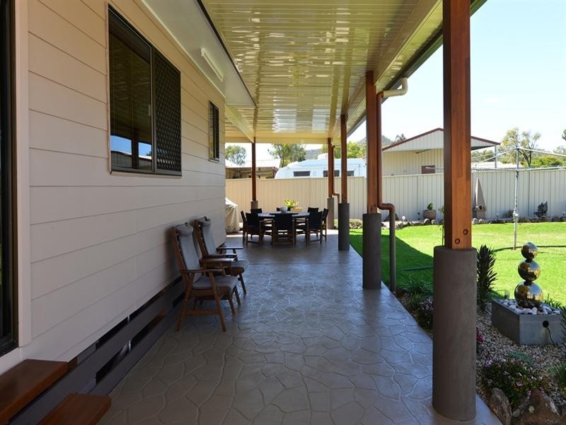 16 Ruby Street, Kingsthorpe QLD 4400