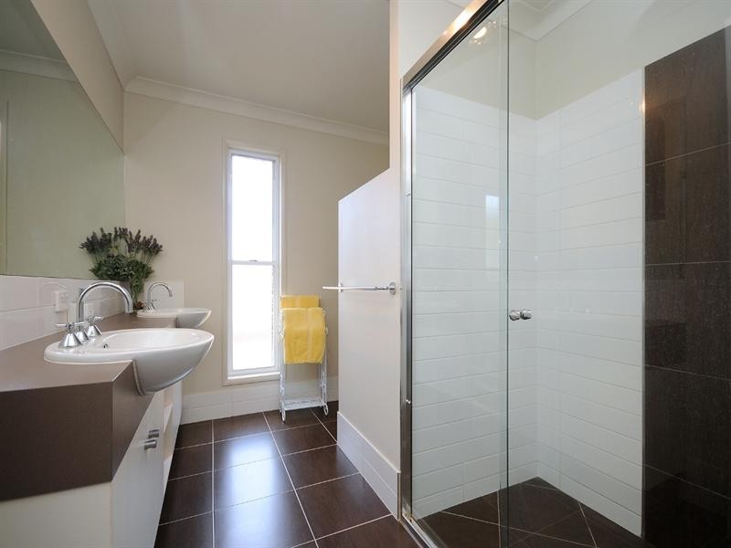 54 Mather Street, Highfields QLD 4352