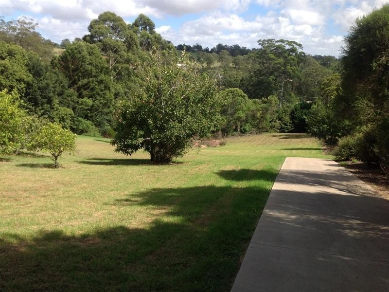 (Lot 6)  20b Murphys Creek Road, Blue Mountain Heights QLD 4350
