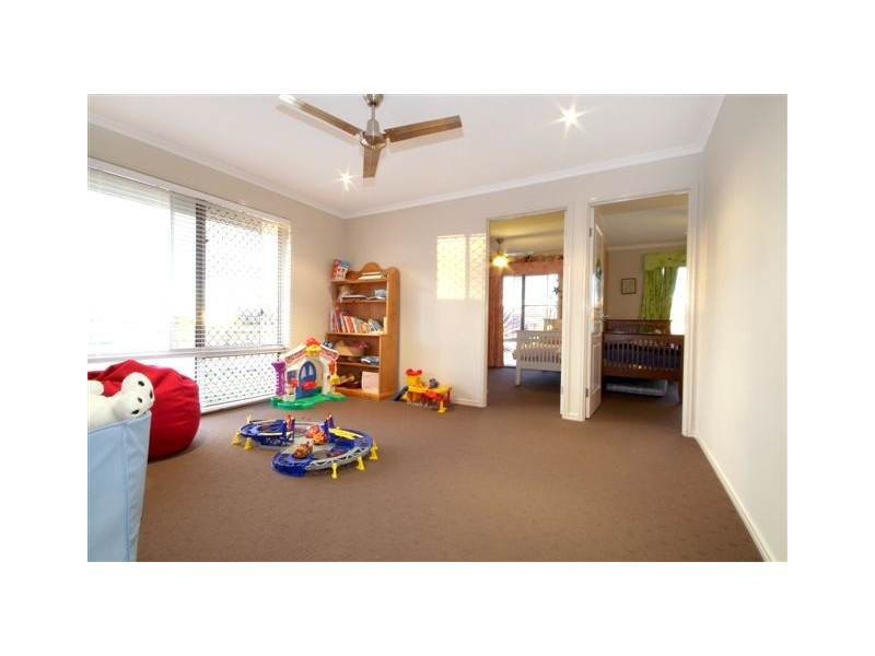 9 Angus Street, Highfields QLD 4352