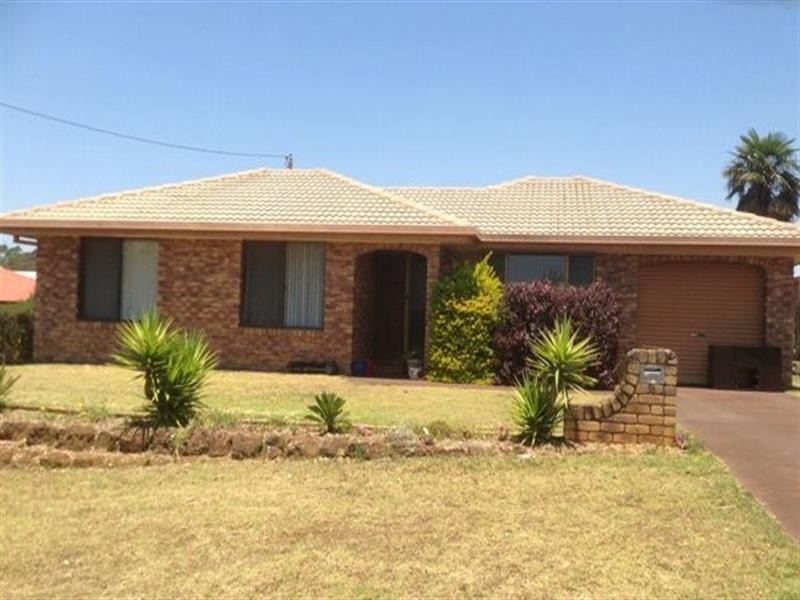 16 Kratzmann Court, Kearneys Spring QLD 4350