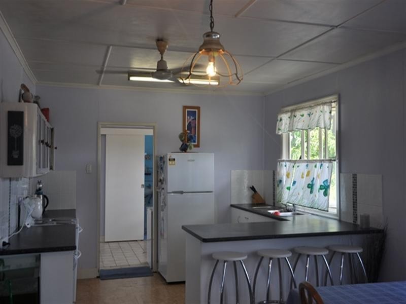 25 Station Street, Helidon QLD 4344