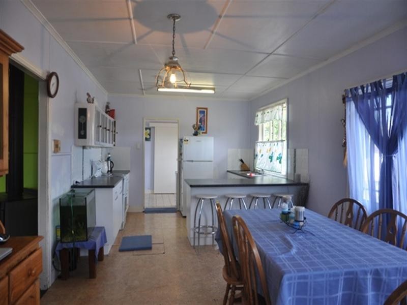 25 Station Street, Helidon QLD 4344