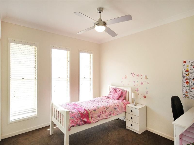 8 Panorama Crescent, Gowrie Junction QLD 4352