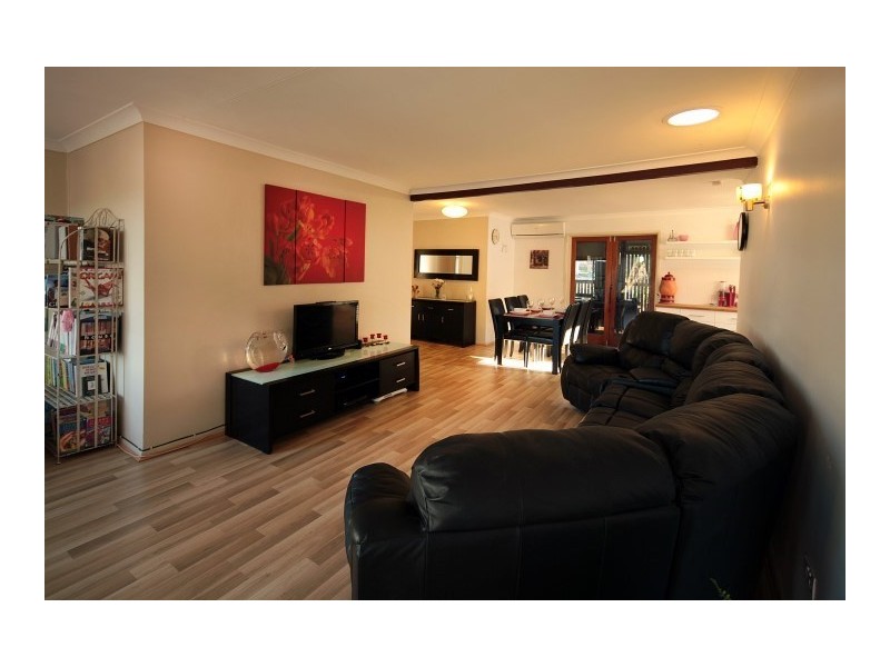 72 Dunne Street, Harristown QLD 4350