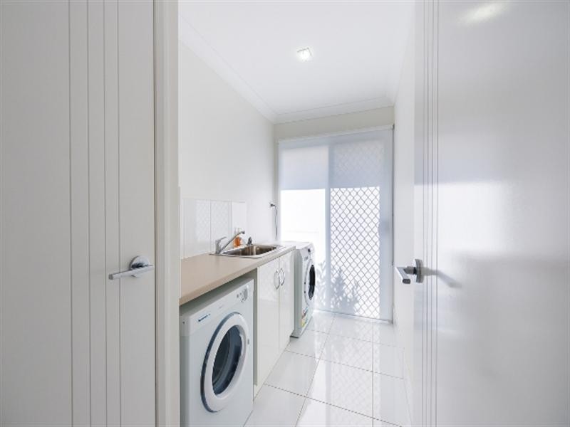 21 Tarlington Street, Middle Ridge QLD 4350