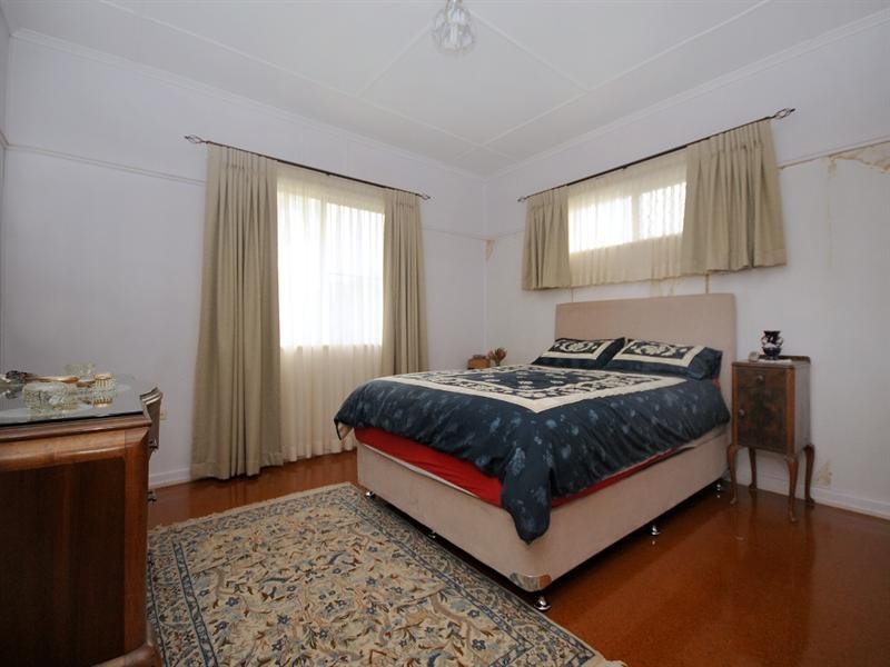 15 Mallon Street, Rangeville QLD 4350