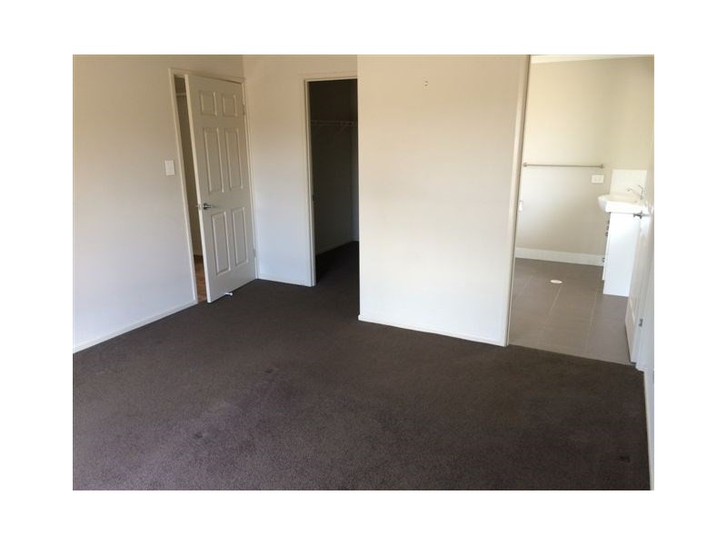 20 Settlers Drive, Gowrie Junction QLD 4352