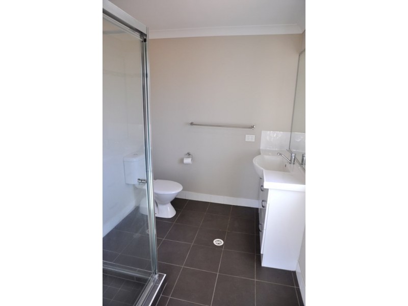 20 Settlers Drive, Gowrie Junction QLD 4352