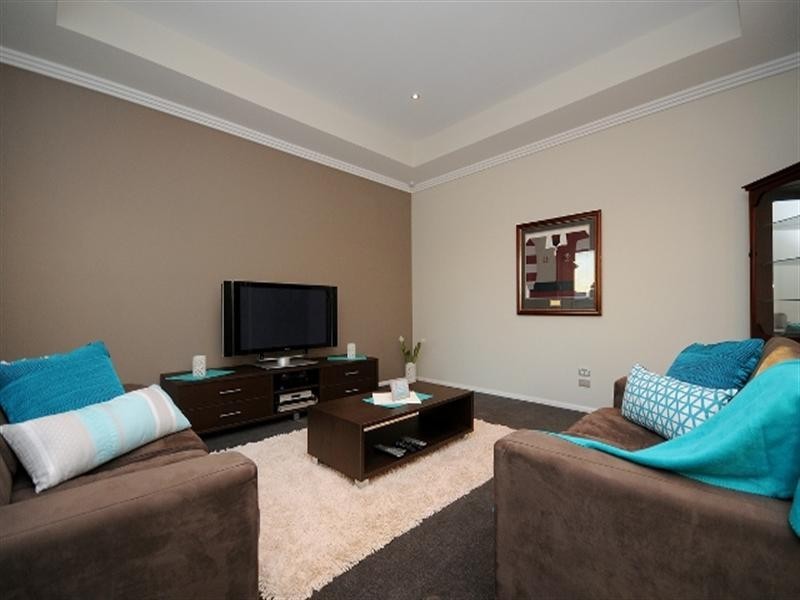 33 Nioka Drive, Highfields QLD 4352