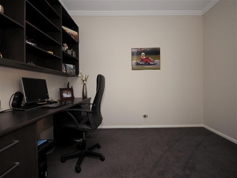 33 Nioka Drive, Highfields QLD 4352