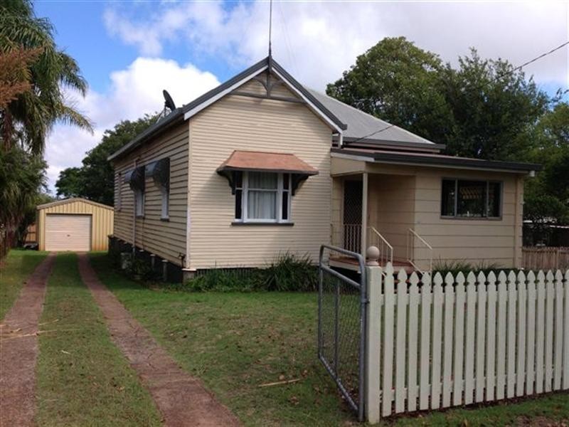247 Hume Street, South Toowoomba QLD 4350