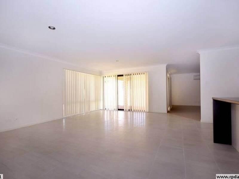 748 Boundary Street, Glenvale QLD 4350