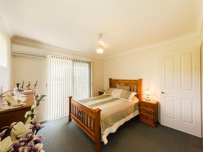 6 May Court, Withcott QLD 4352