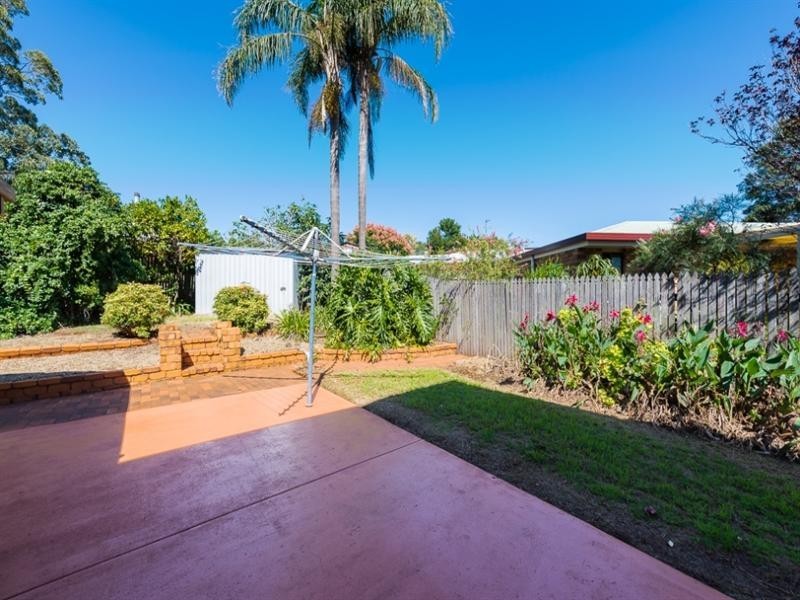 9 Marguerita Court, Centenary Heights QLD 4350
