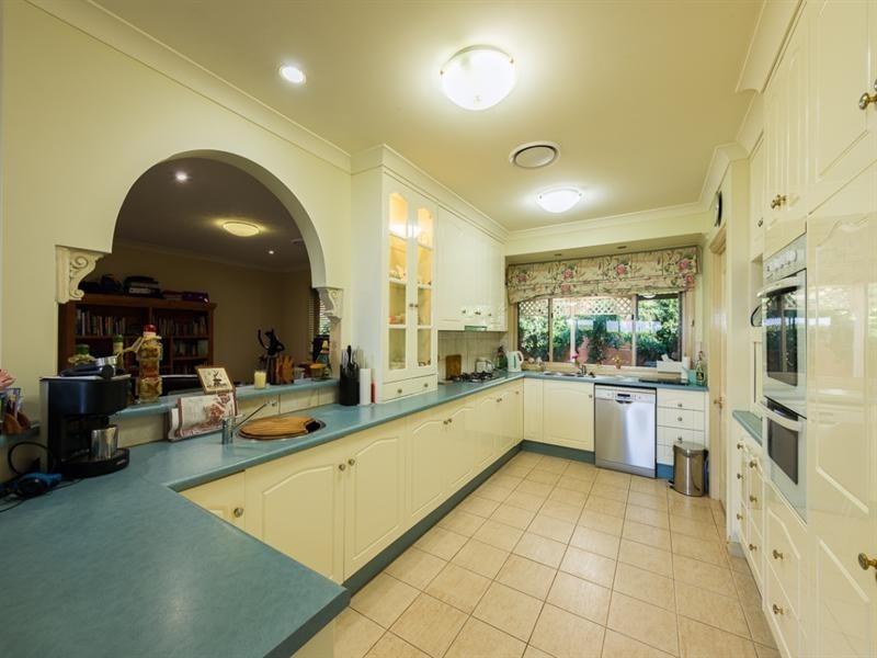 62 Bouganvillea Drive, Middle Ridge QLD 4350