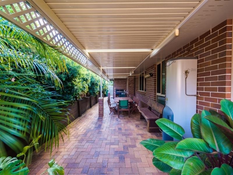 62 Bouganvillea Drive, Middle Ridge QLD 4350