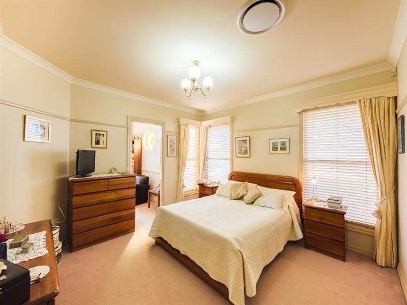 62 Bouganvillea Drive, Middle Ridge QLD 4350