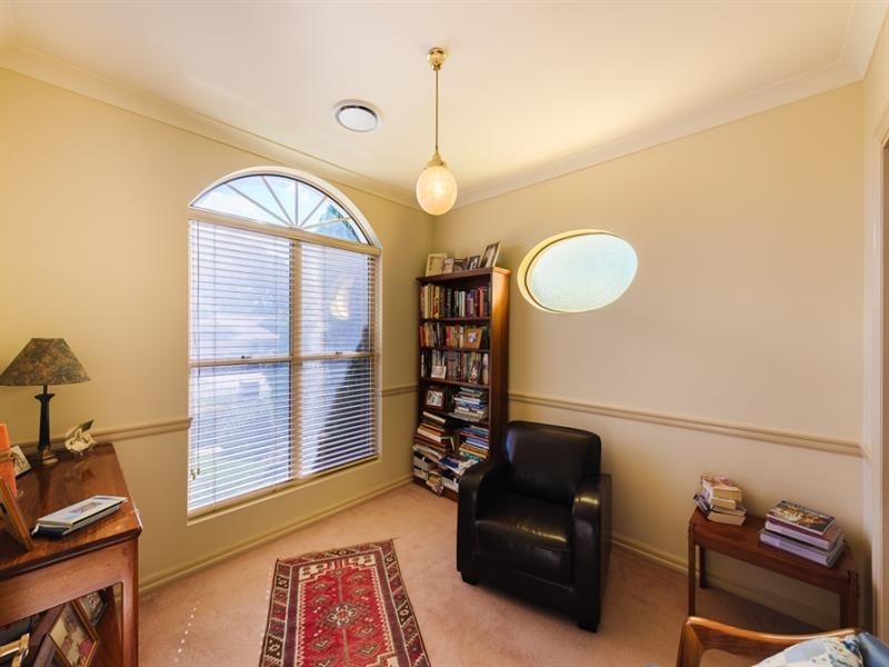 62 Bouganvillea Drive, Middle Ridge QLD 4350