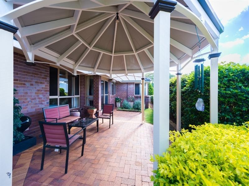 62 Bouganvillea Drive, Middle Ridge QLD 4350