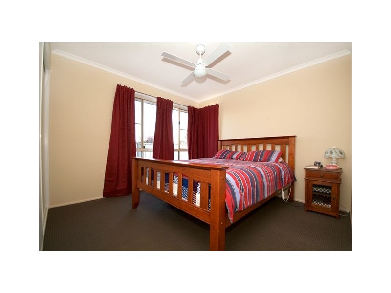 5 Walnut Court, Newtown QLD 4350