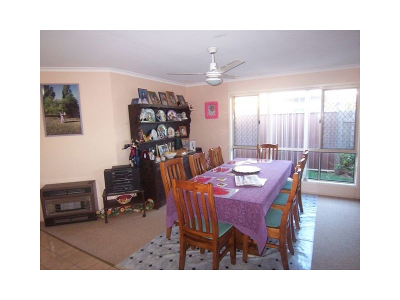 8 Blue Gum Drive, Newtown QLD 4350