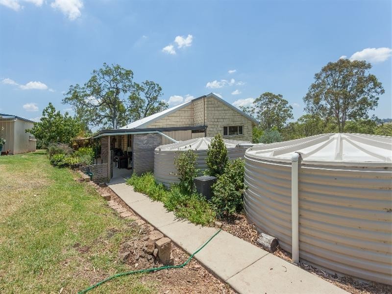 139 Church House Road, Ravensbourne QLD 4352