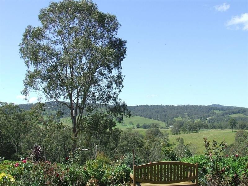 139 Church House Road, Ravensbourne QLD 4352