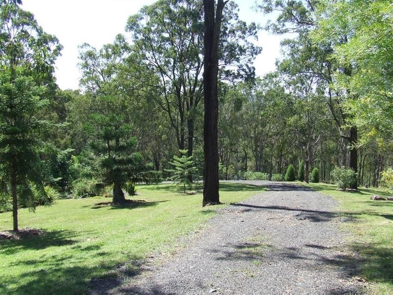 139 Church House Road, Ravensbourne QLD 4352