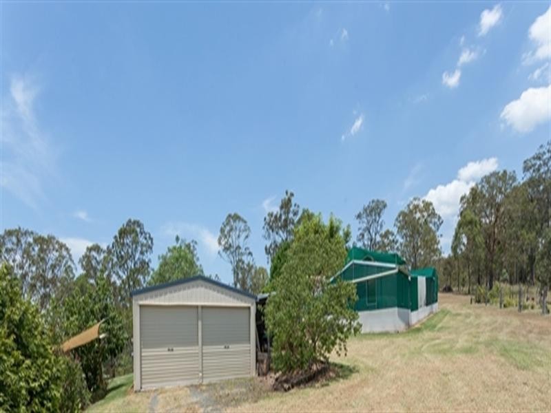 139 Church House Road, Ravensbourne QLD 4352